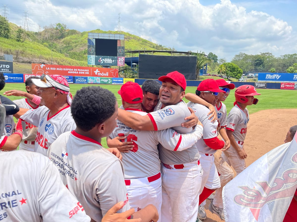 Coclé se corona campeón nacional preintermedio