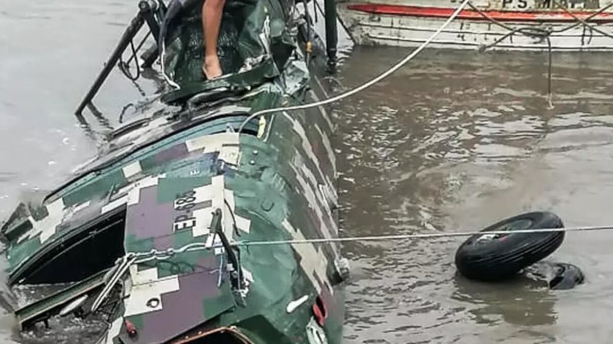 Accidente de helicóptero deja al menos cinco militares muertos en Perú