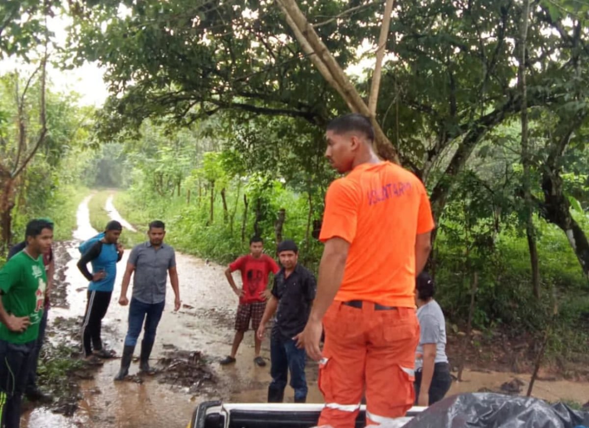 Desastres naturales sacuden al país: 11 muertos, cientos de evacuados y más de 275 deslizamientos