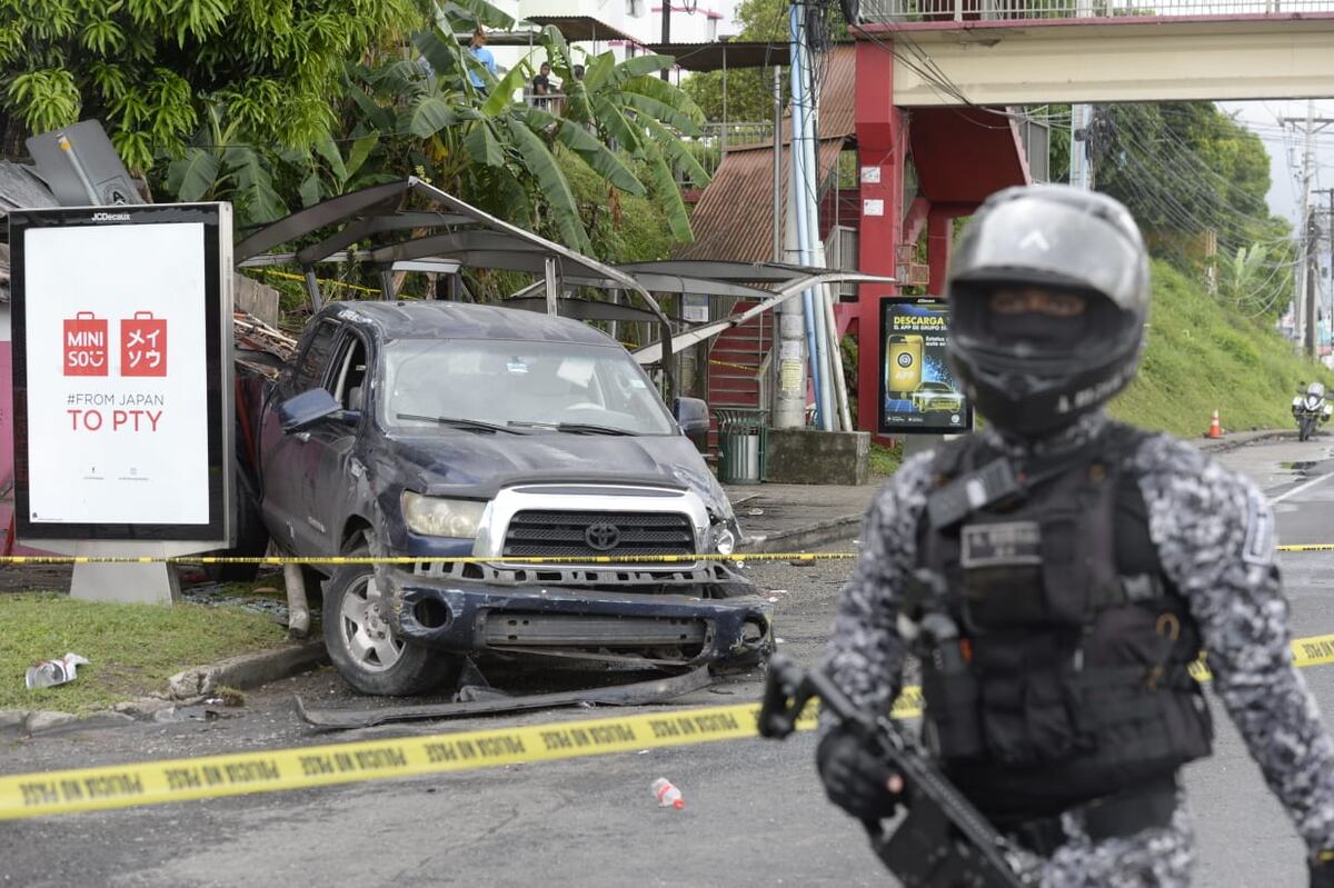 Cámara de seguridad capta el momento del accidente donde perdieron la vida tres personas en Villa Lorena