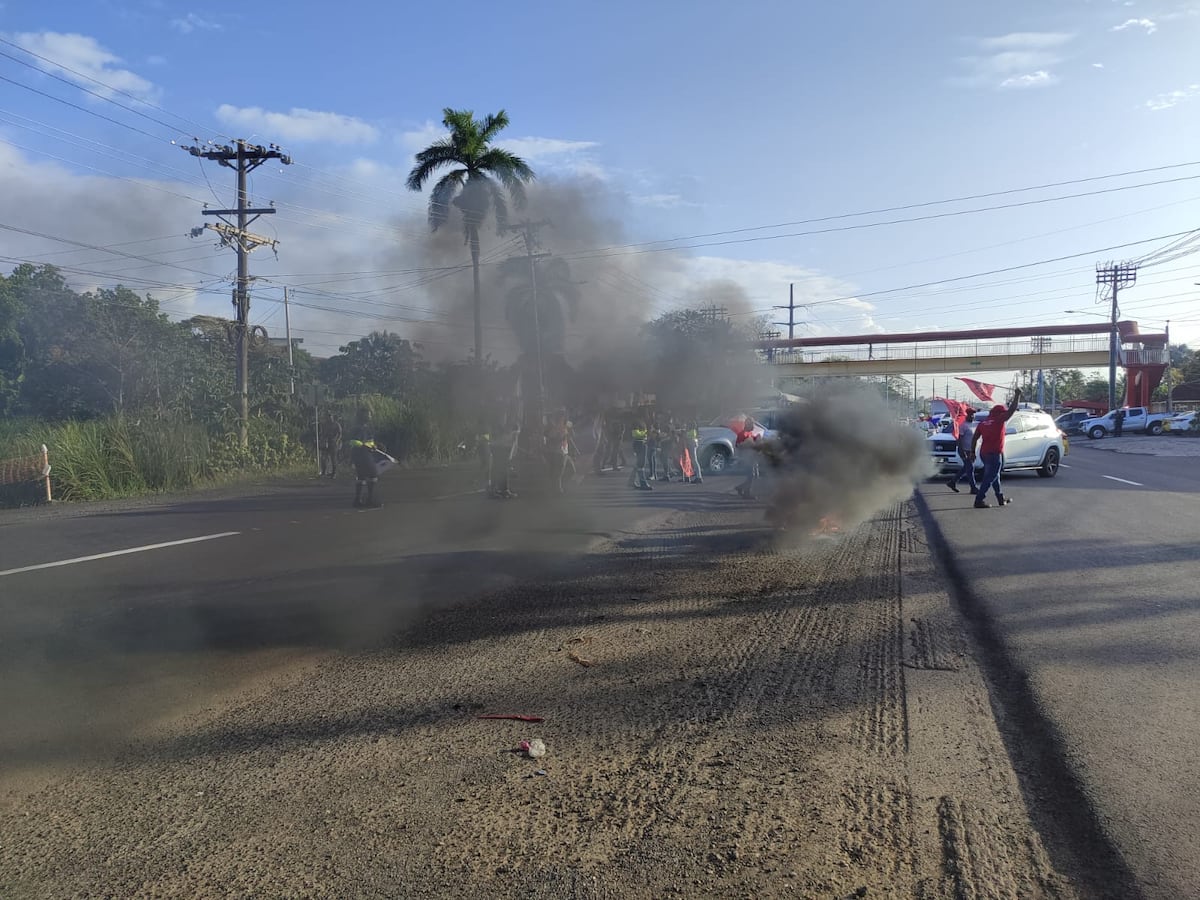 Tranques, lacrimógenos y caos: Protestas de Suntracs desatan enfrentamientos y cierres de calles