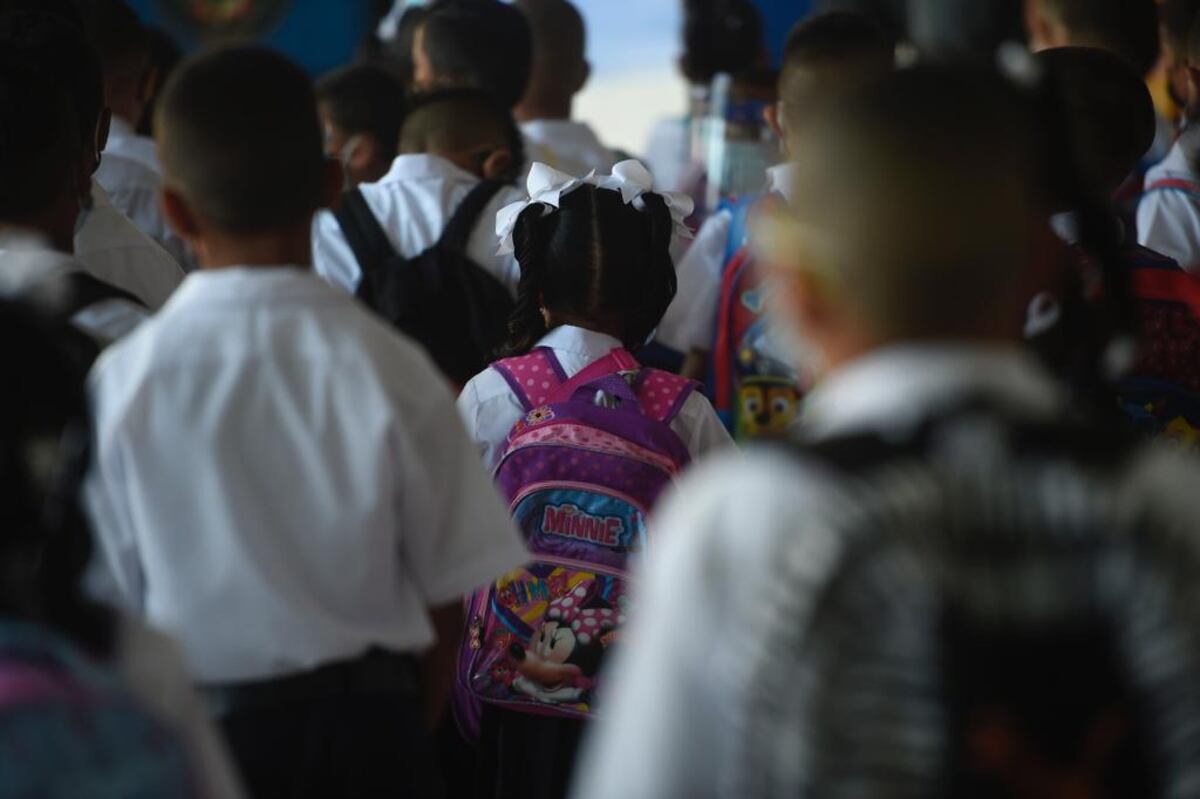 Hieren a estudiante de tan solo 7 añitos dentro de un baño en una escuela en Chiriquí