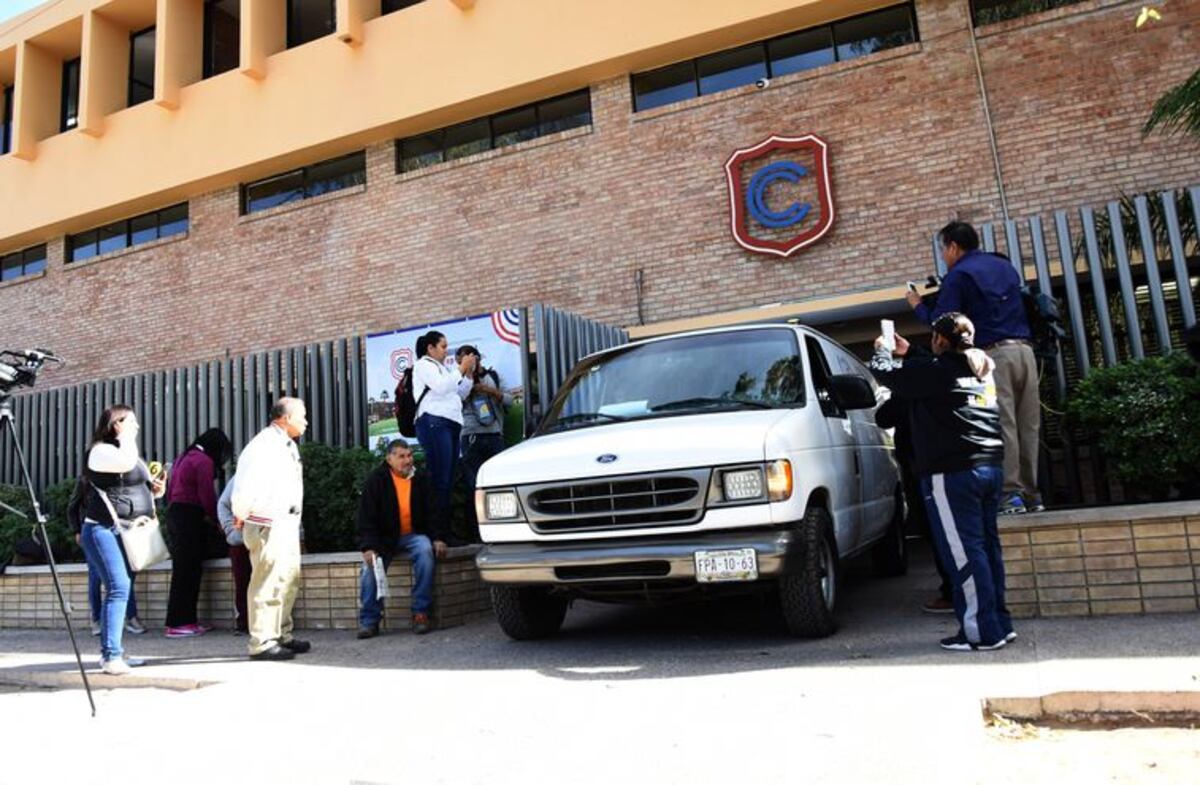 Abuelo del niño mexicano que desató balacera escolar es acusado de homicidio por omisión