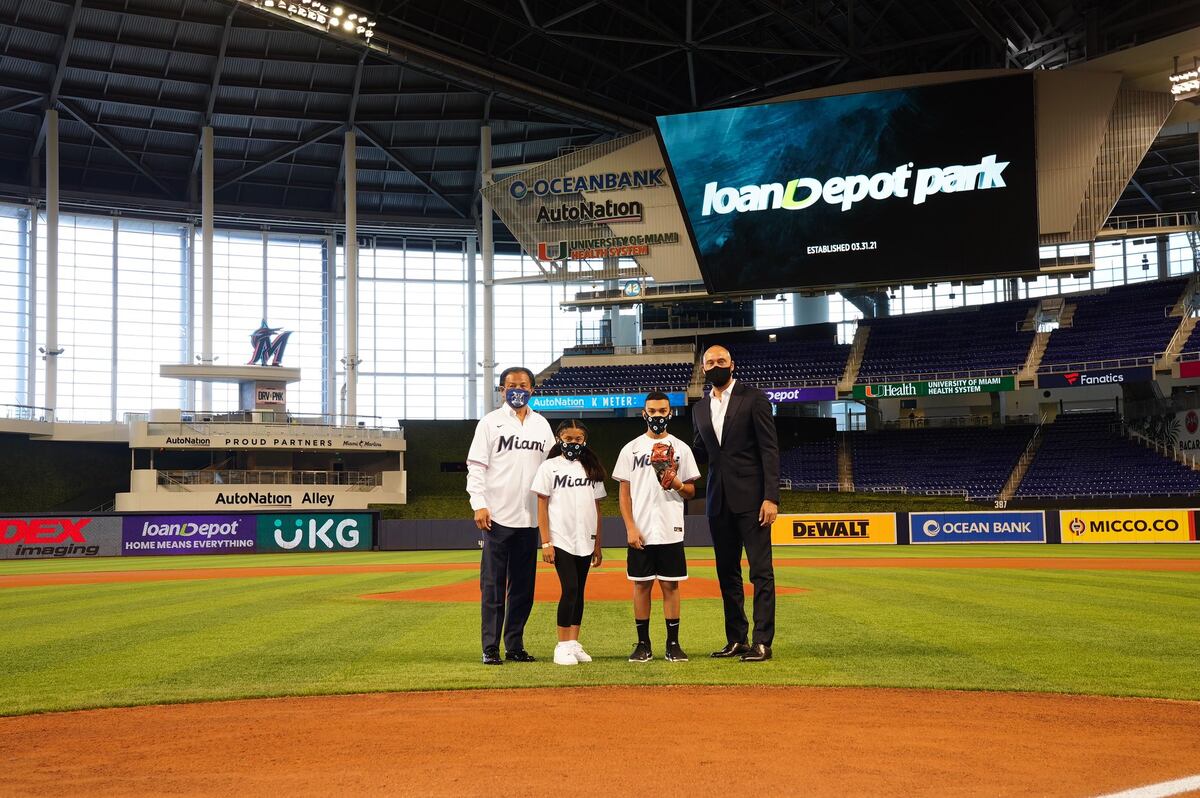 Marlins vende el nombre de su estadio en Miami