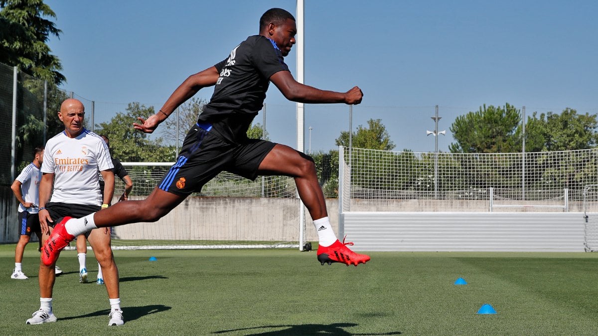 Nuevos casos de covid-19 en el Real Madrid, que llega tocado al choque ante el Athletic