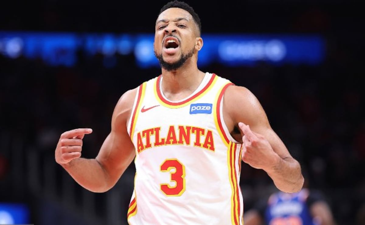 Hawks meten presión a los Knicks con triunfo de remontada en los playoffs