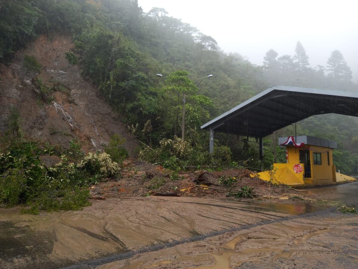 Operaciones de búsqueda y recate en Chiriquí y la comarca Ngäbe Buglé