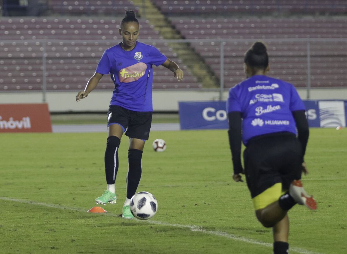 Las chicas se declaran el rebeldía 