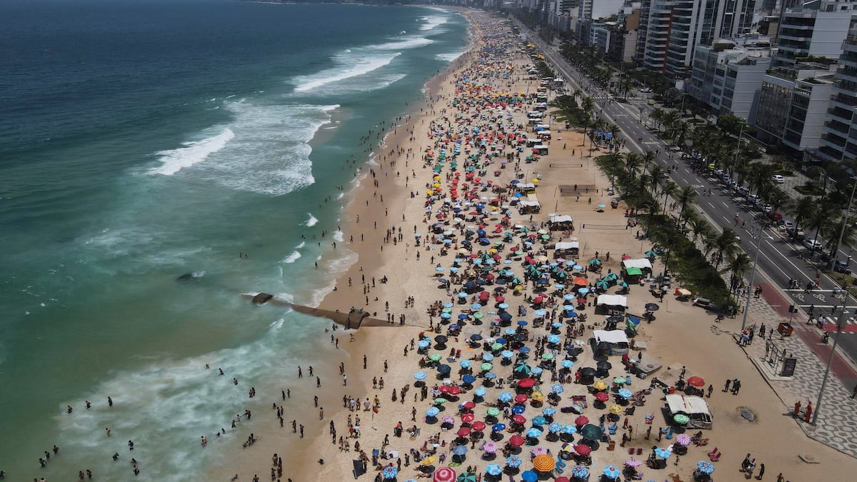 Brasil enfrenta ola de calor récord en medio de celebraciones de carnaval