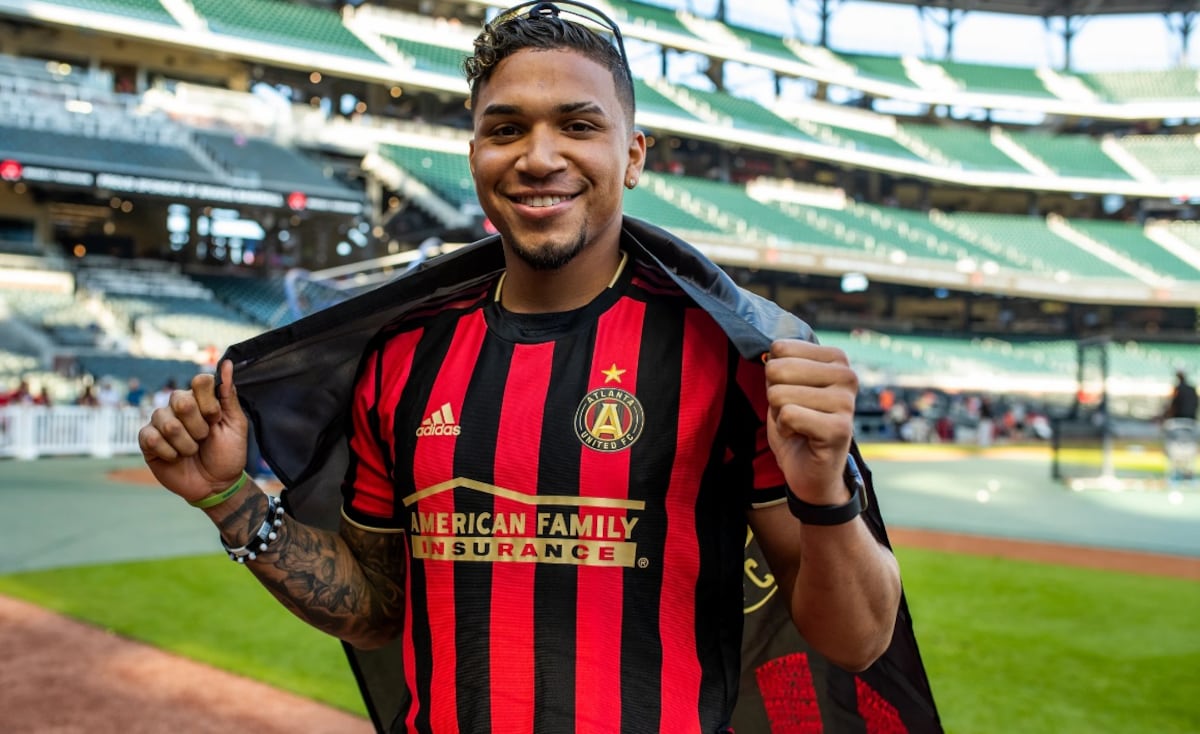 El panameño Johan Camargo se quita la piel de los Bravos y se pone la del Atlanta United