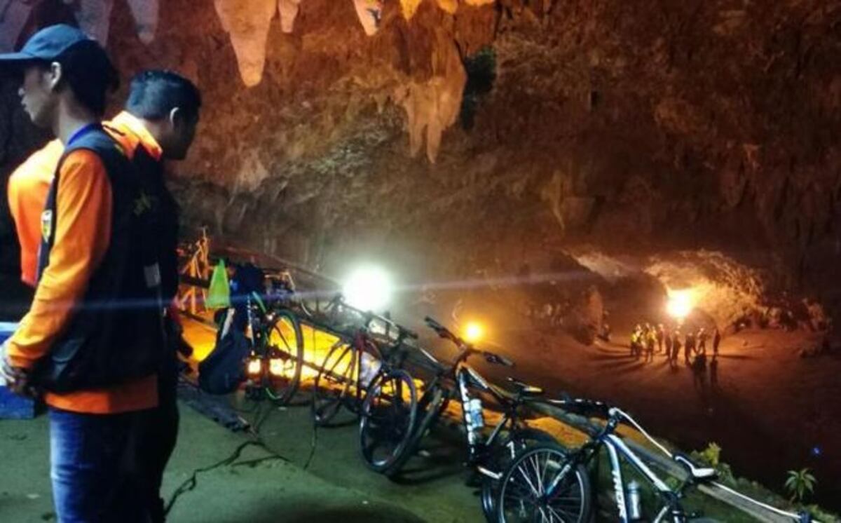 Niños de la cueva tailandesa dan las gracias casi un año después del rescate 