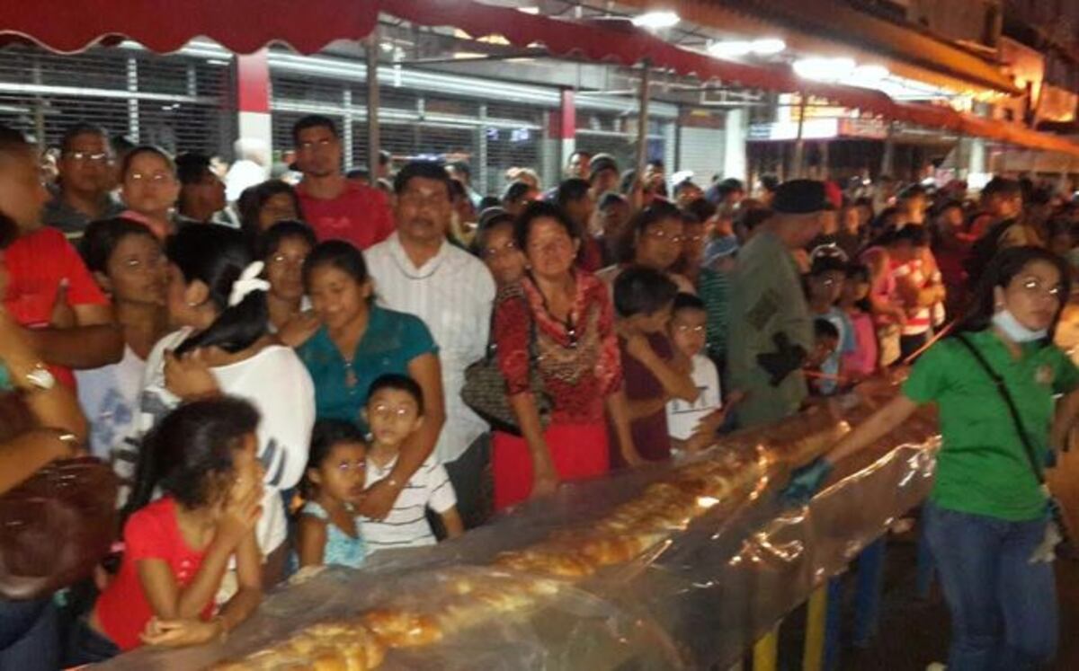 Rosca gigante es compartida en Veraguas