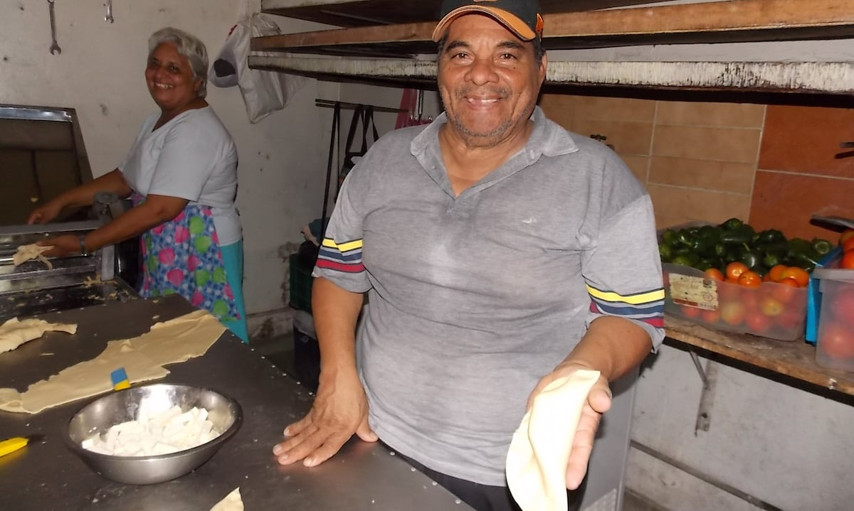 Honran a las deliciosa fondas santeñas