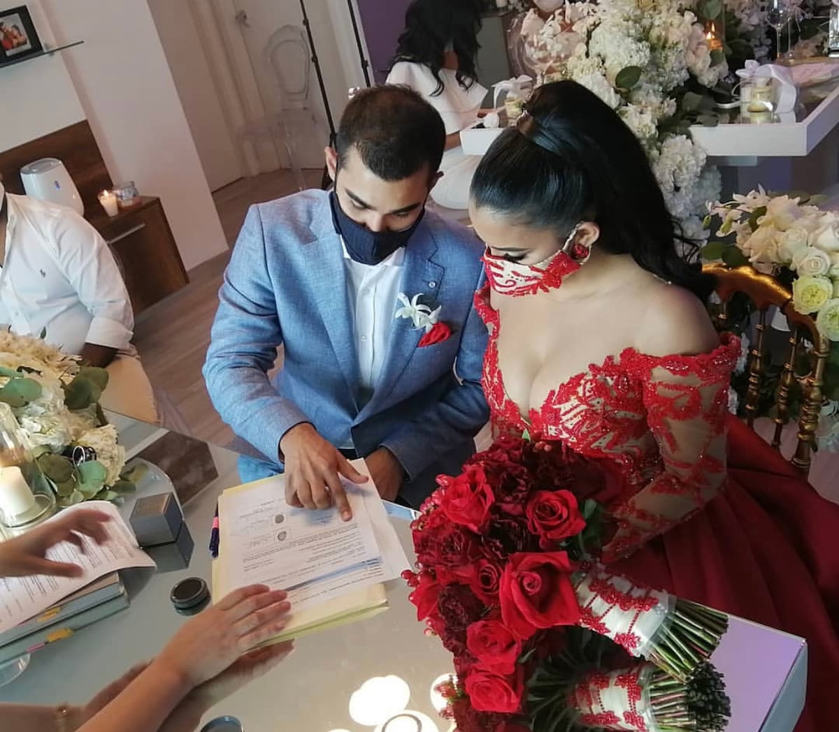 Vivan los novios. Exreina del carnaval tableño contrae matrimonio con exnovio de Jacky Guzmán