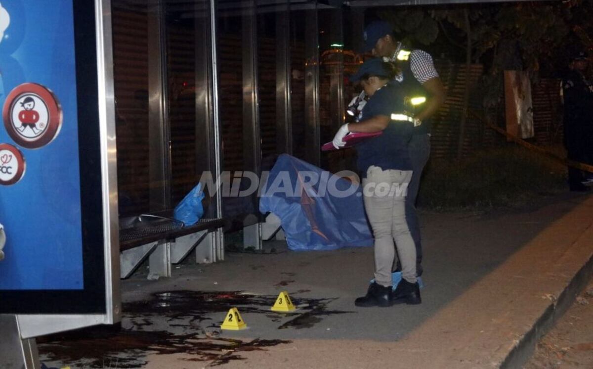 TOCUMEN: Lo matan y lo dejan desangrado en una parada