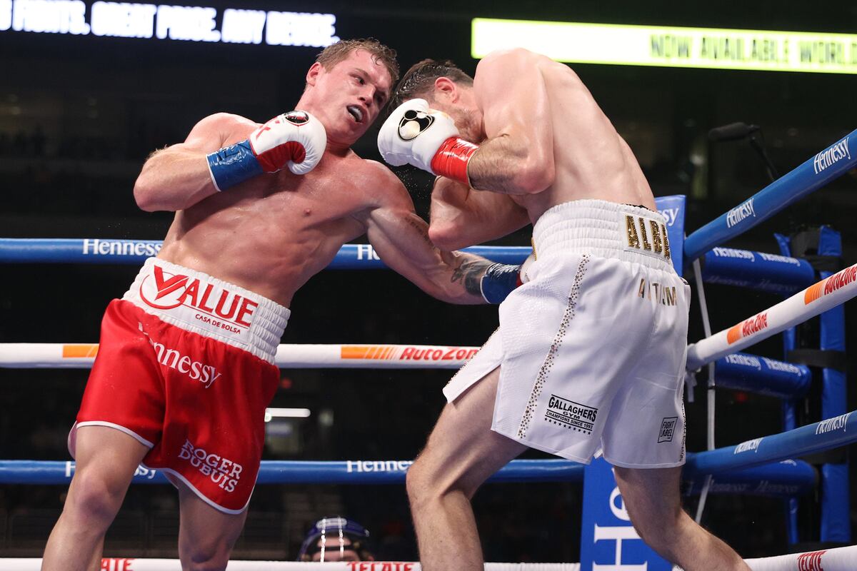 ‘Canelo’ Álvarez le dio una paliza a Callum Smith y afirma que esta es su era