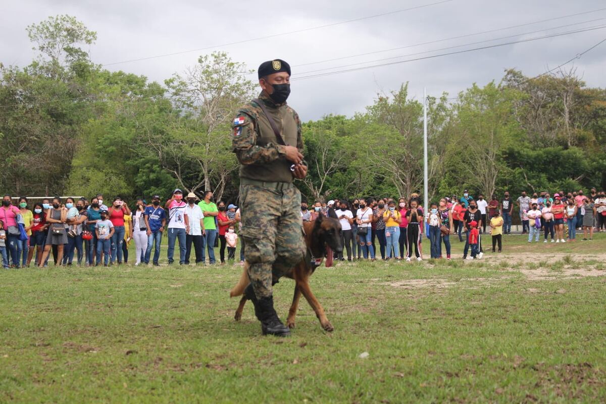 Celebran su primera feria familiar en la capilla San Juan de Dios de Antón