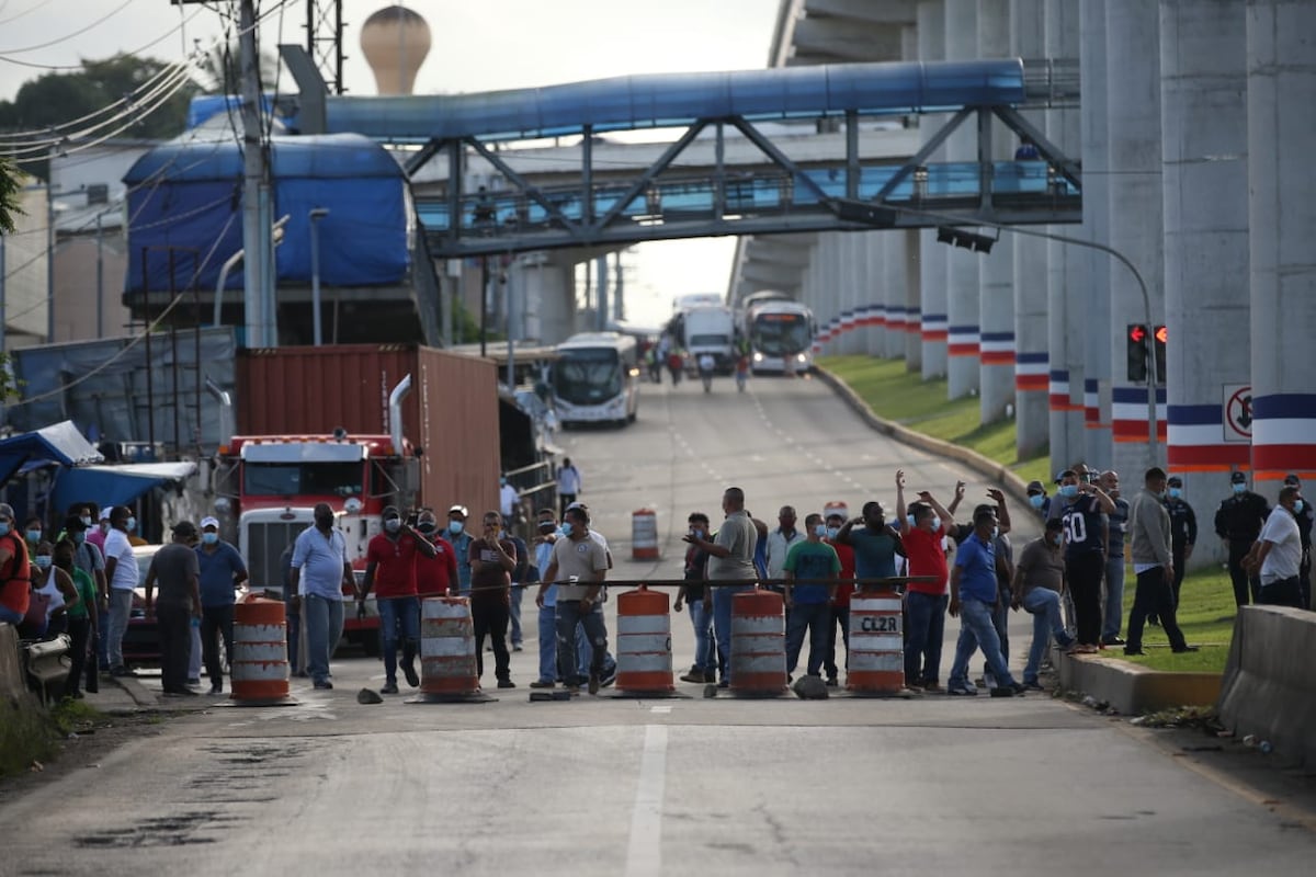 Trancar o no. Tristemente ha sido la forma usada para que las autoridades reaccionen