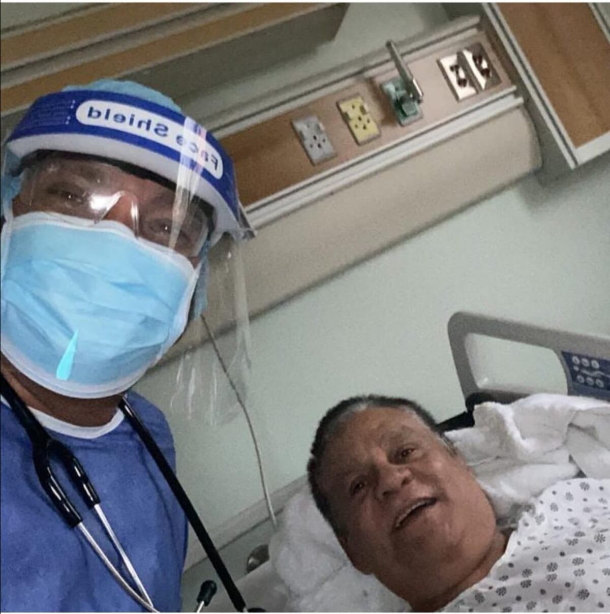 Médico sube foto de ‘El Cholo’ en el hospital