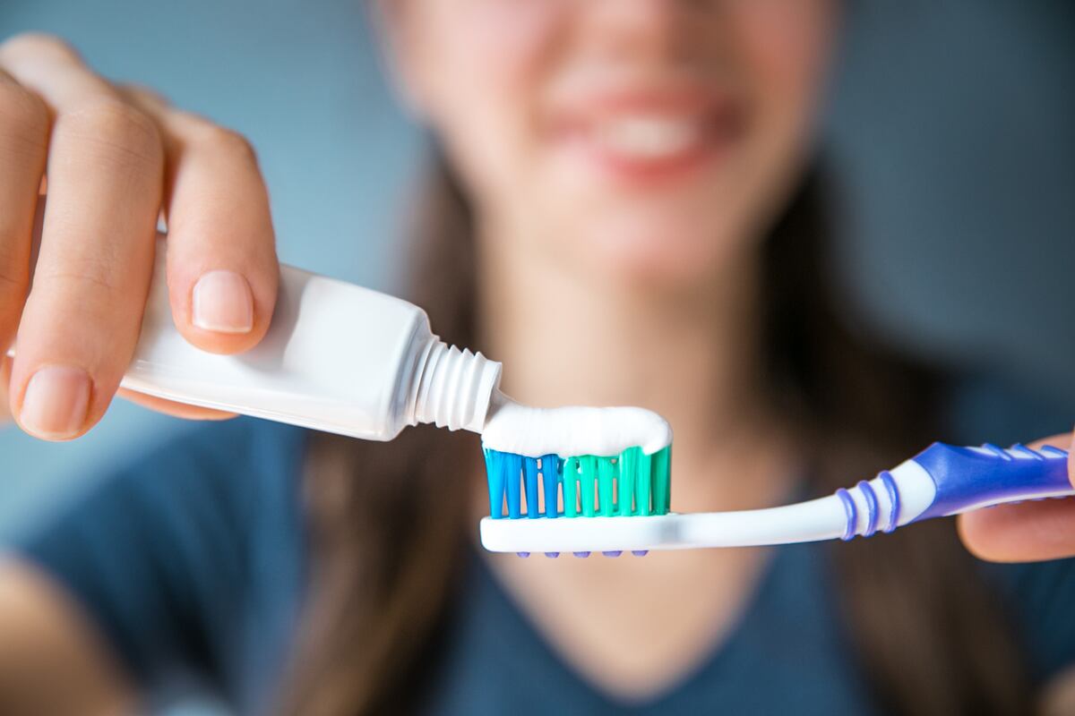 ¡Ojo! Detectan pastas de dientes falsificadas que pueden contener dietilenglicol