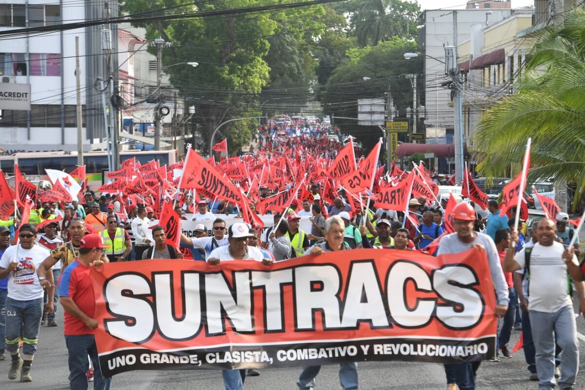 Cortizo se reúne con trabajadores que marcharon contra el desempleo y la desesperación