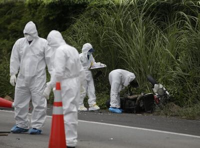 Macabro hallazgo de un cadáver semi enterrado en Corona, San Carlos: ¿Crimen encubierto o ajuste de cuentas?