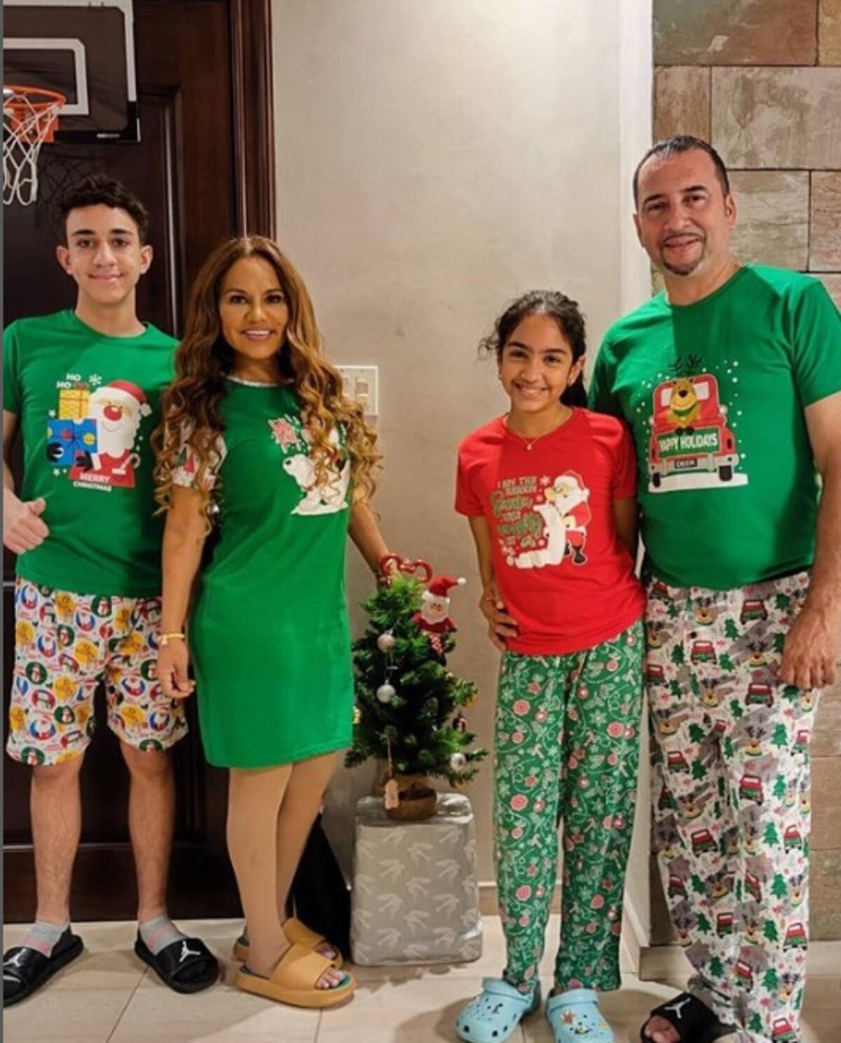 Navidad en pijama, una tendencia que siguen los famosos +Fotos 