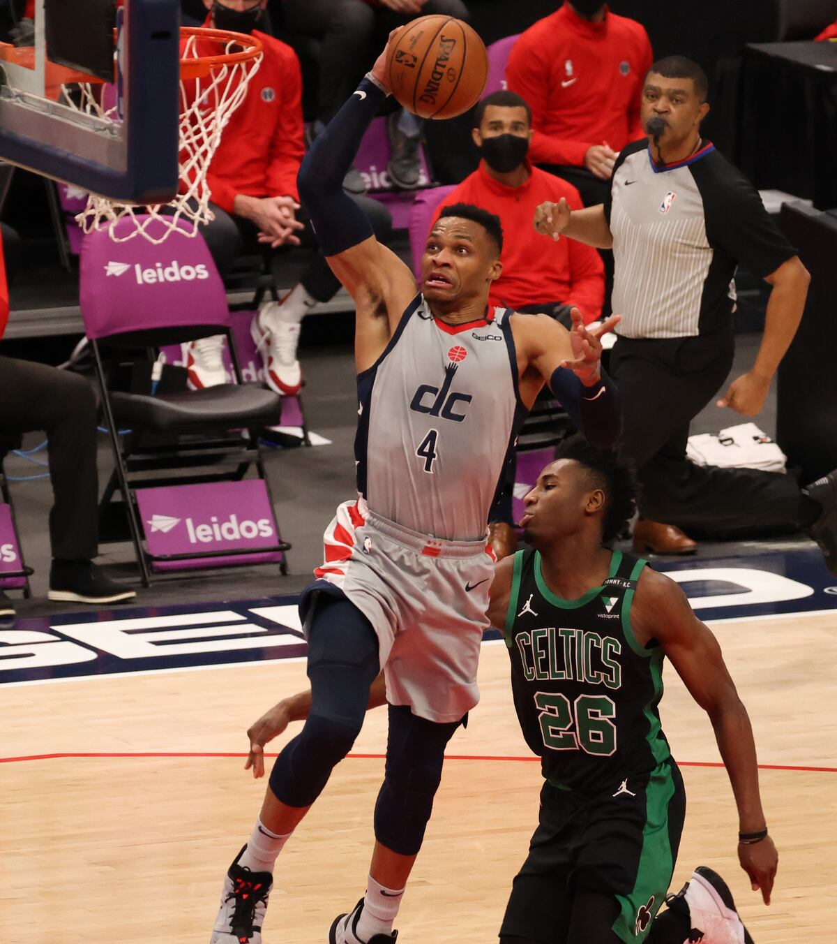 Westbrook y Beal  dejaron fríos a los Celtics en la jornada dominical de la NBA