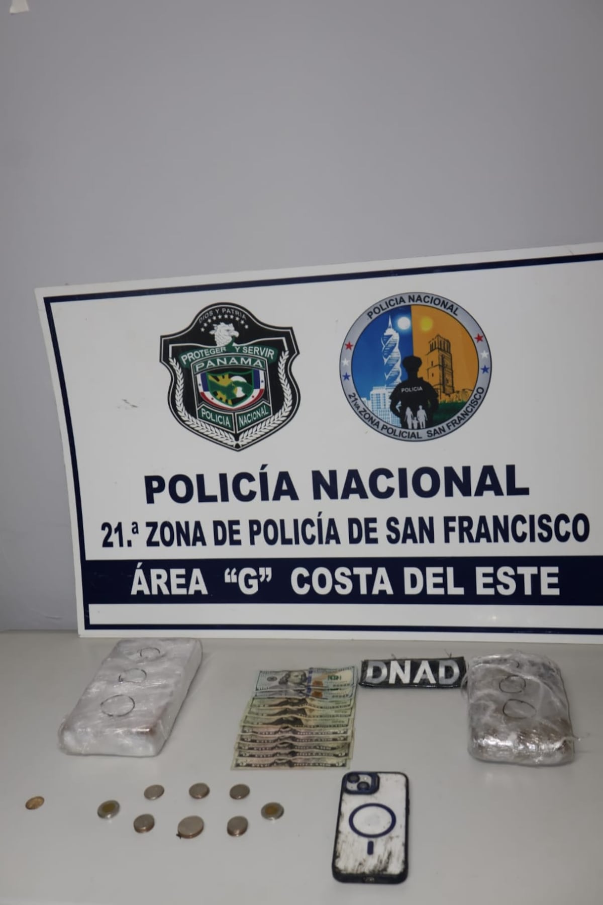 Intentó perderse entre el manglar, pero la Policía le cayó encima: fuga desesperada terminó con presunta droga incautada en Costa Del Este