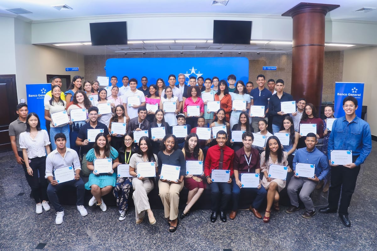 Banco General celebra los valores de la juventud en los premios 2024