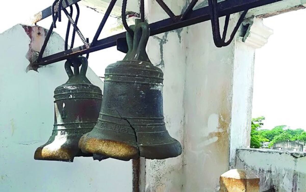 Falta de respeto. Hurtan campana de la torre de la Iglesia de Antón