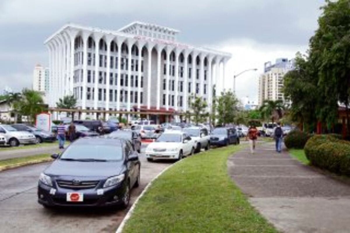 Consejo Académico de la Universidad de Panamá autoriza a la CSS uso de gimnasio