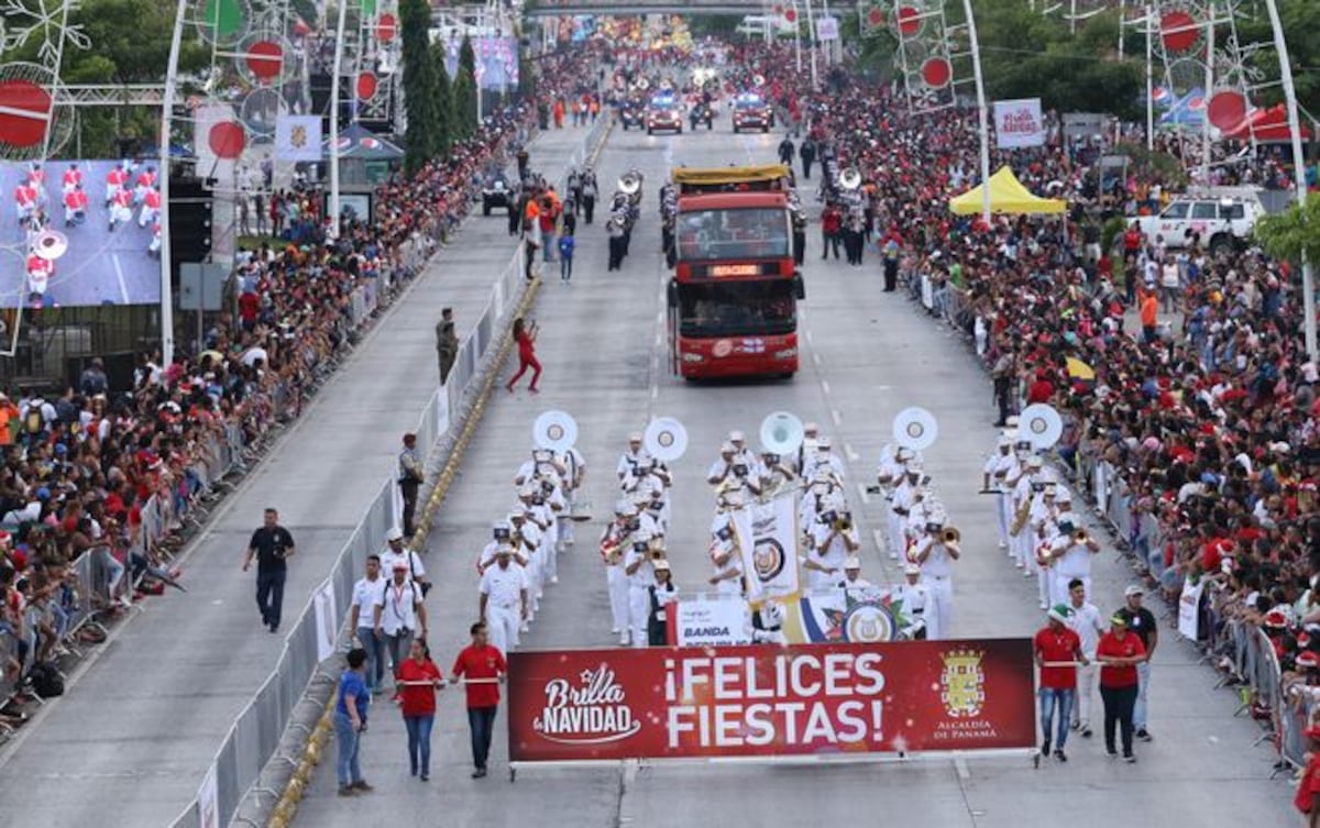 La Alcaldía abre permisos para el Desfile de Navidad 2024, chequea ¿Cómo aplicar?