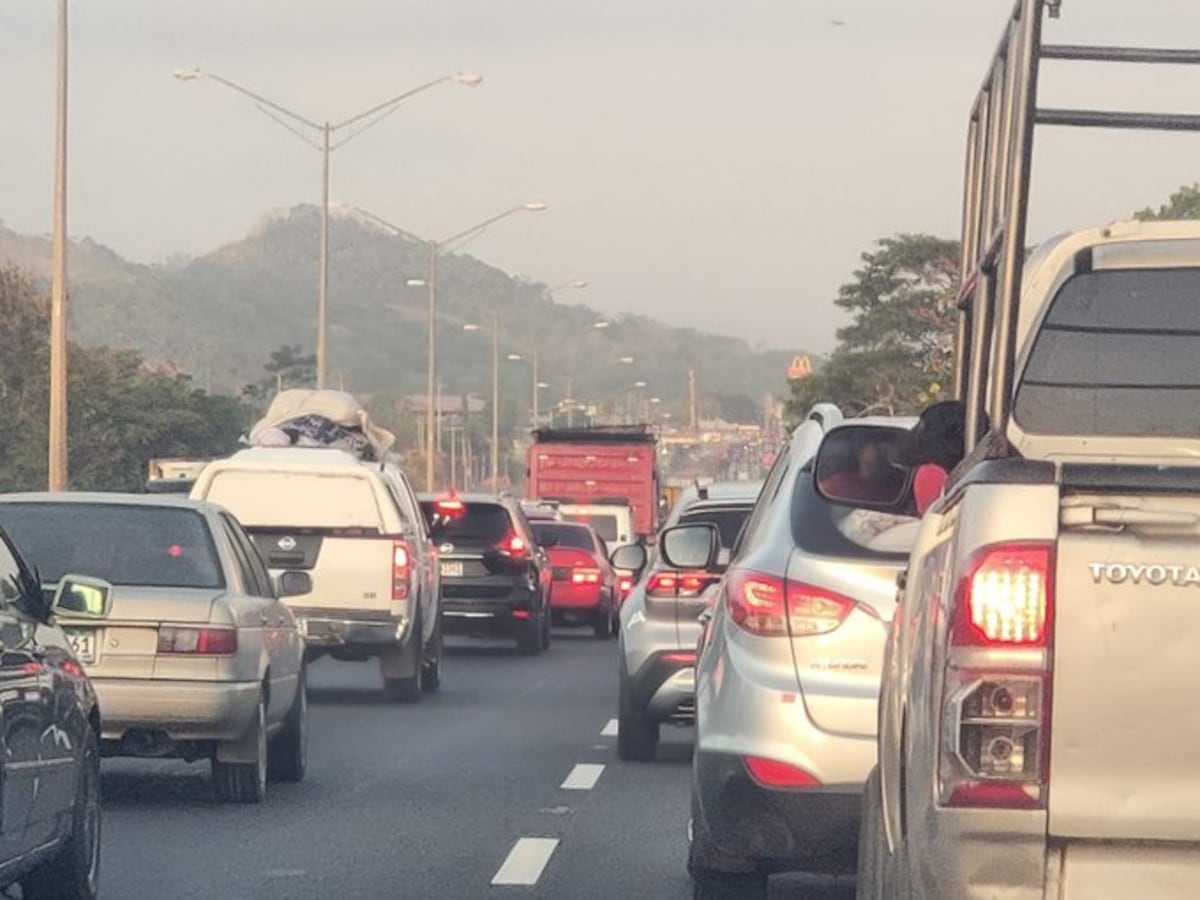 Chequea inversión de carriles por éxodo al interior por Semana Santa