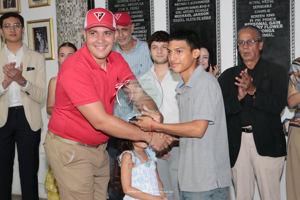¡De punta a punta! Infinity Champion impone su ley en el Hipódromo Presidente Remón