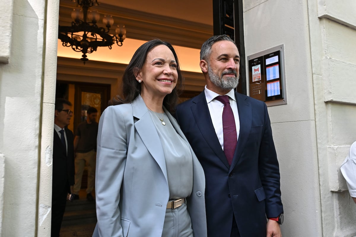 Machado sube el tono y pide elecciones urgentes en Venezuela