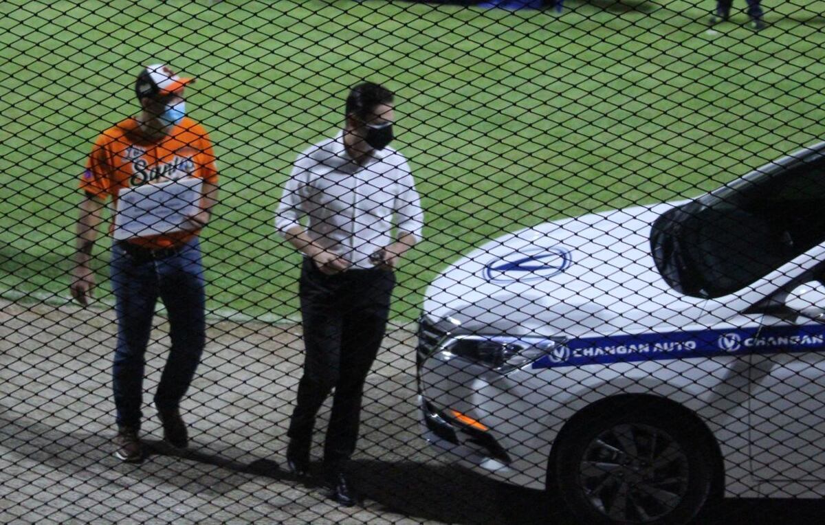 Belarmino Campos recibió su segundo carro como jugador más valioso del béisbol nacional