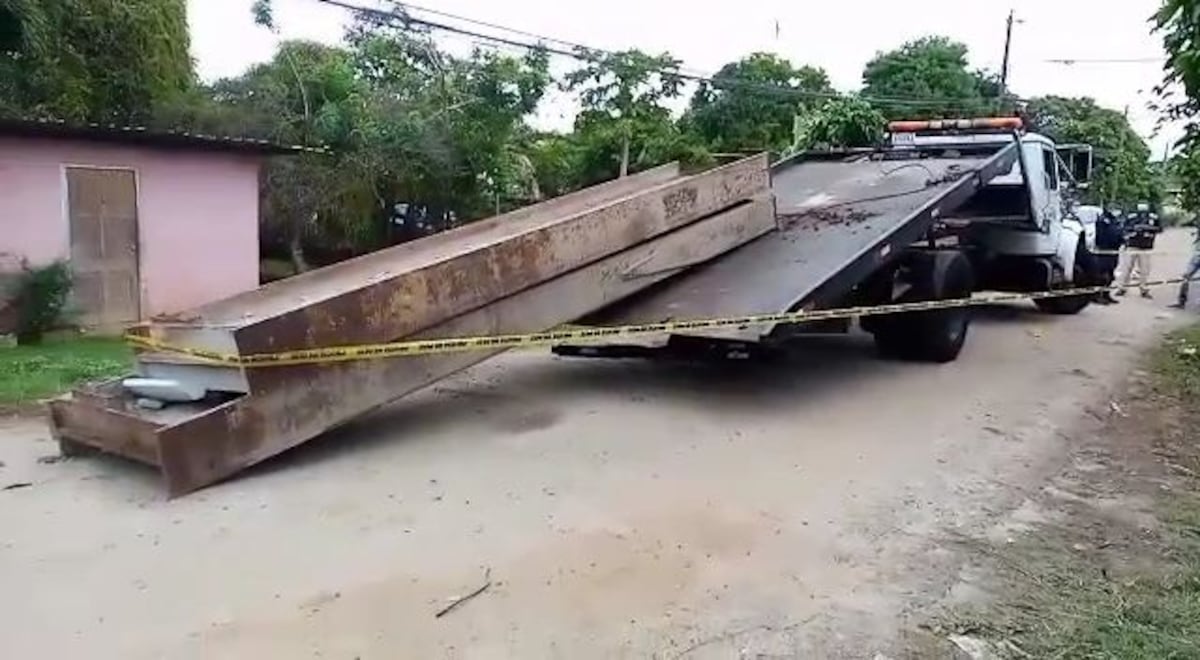 Increíble. Robaban vigas de un puente en La Chorrera