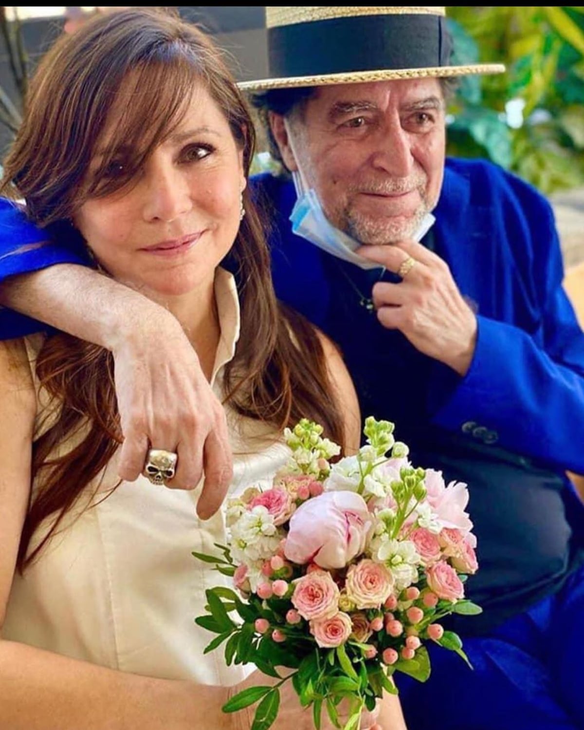 Joaquín Sabina contrae matrimonio con Jimena, la periodista que lo entrevistó hace más de 20 años 