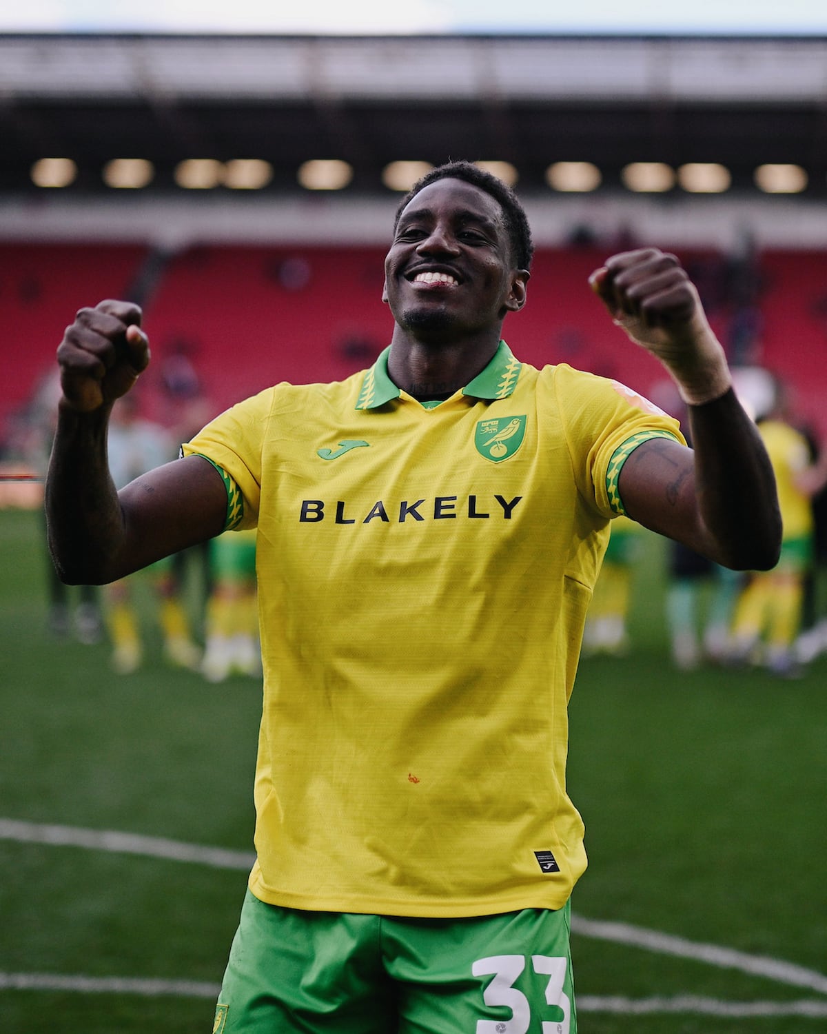 José Córdoba anota y Norwich sacude al Bristol en remontada