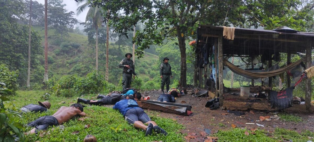 Aprehenden a 7 personas por minería ilegal en el Parque Nacional Chagres