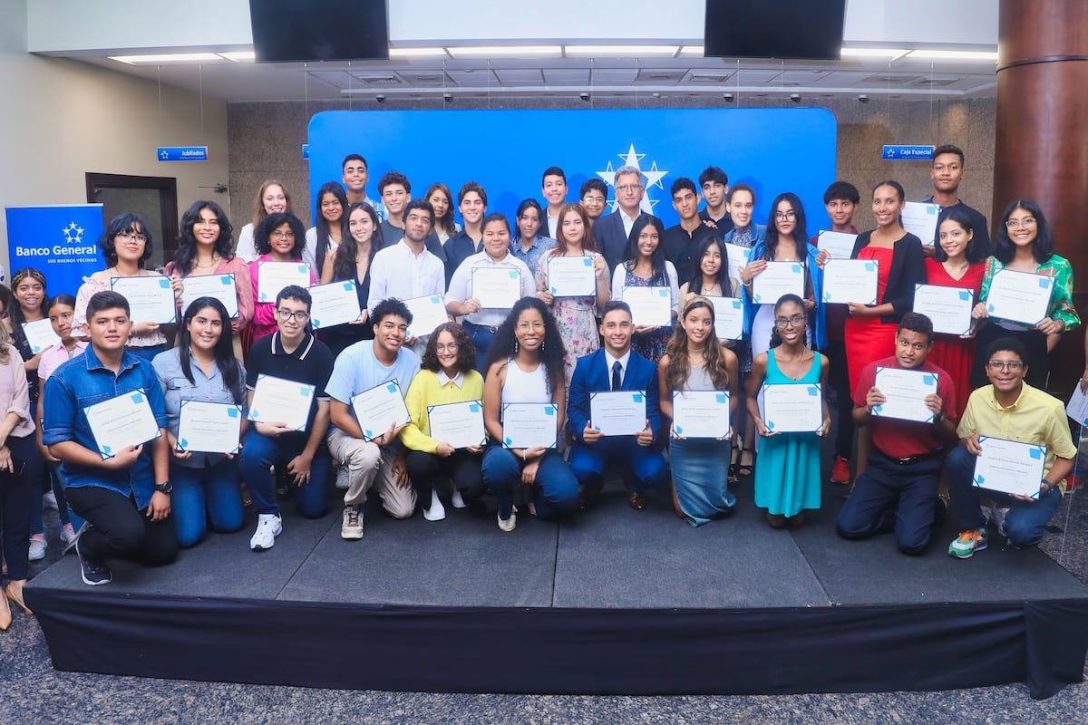 Banco General celebra los valores de la juventud en los premios 2024