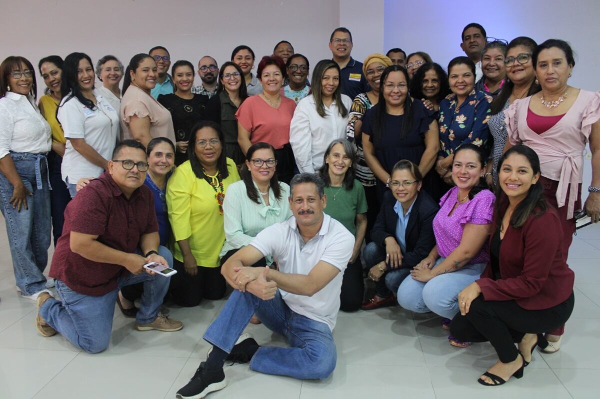 La Senacyt realizó el Primer Encuentro de Red de Docentes de Investigación Científica de Aula en la provincia de Chiriquí