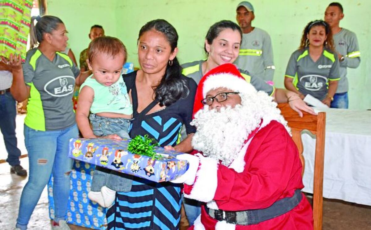 Alegran a los niños de la comunidad de El Mono, Veraguas