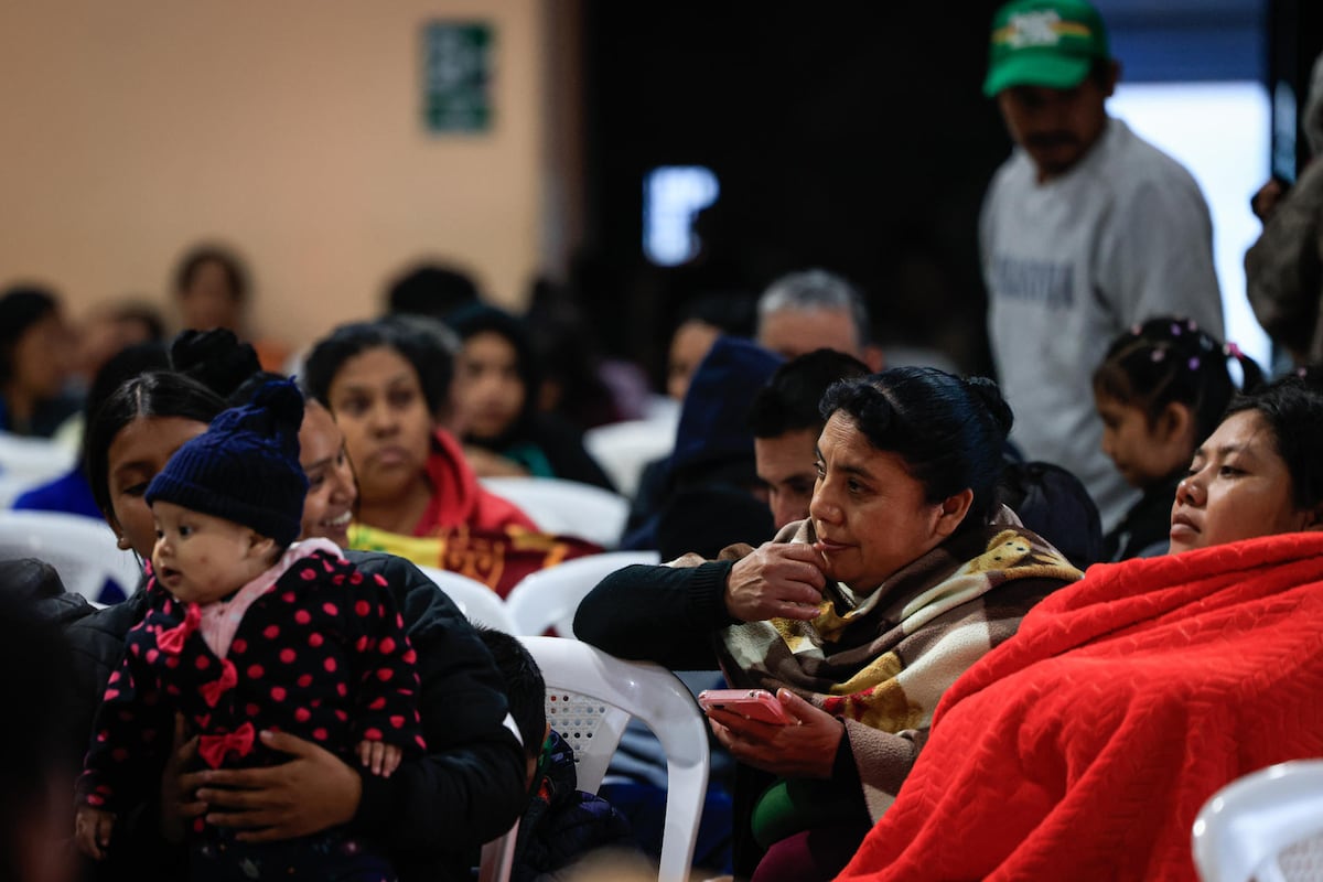 Evacuación masiva en Guatemala por erupción del volcán de Fuego