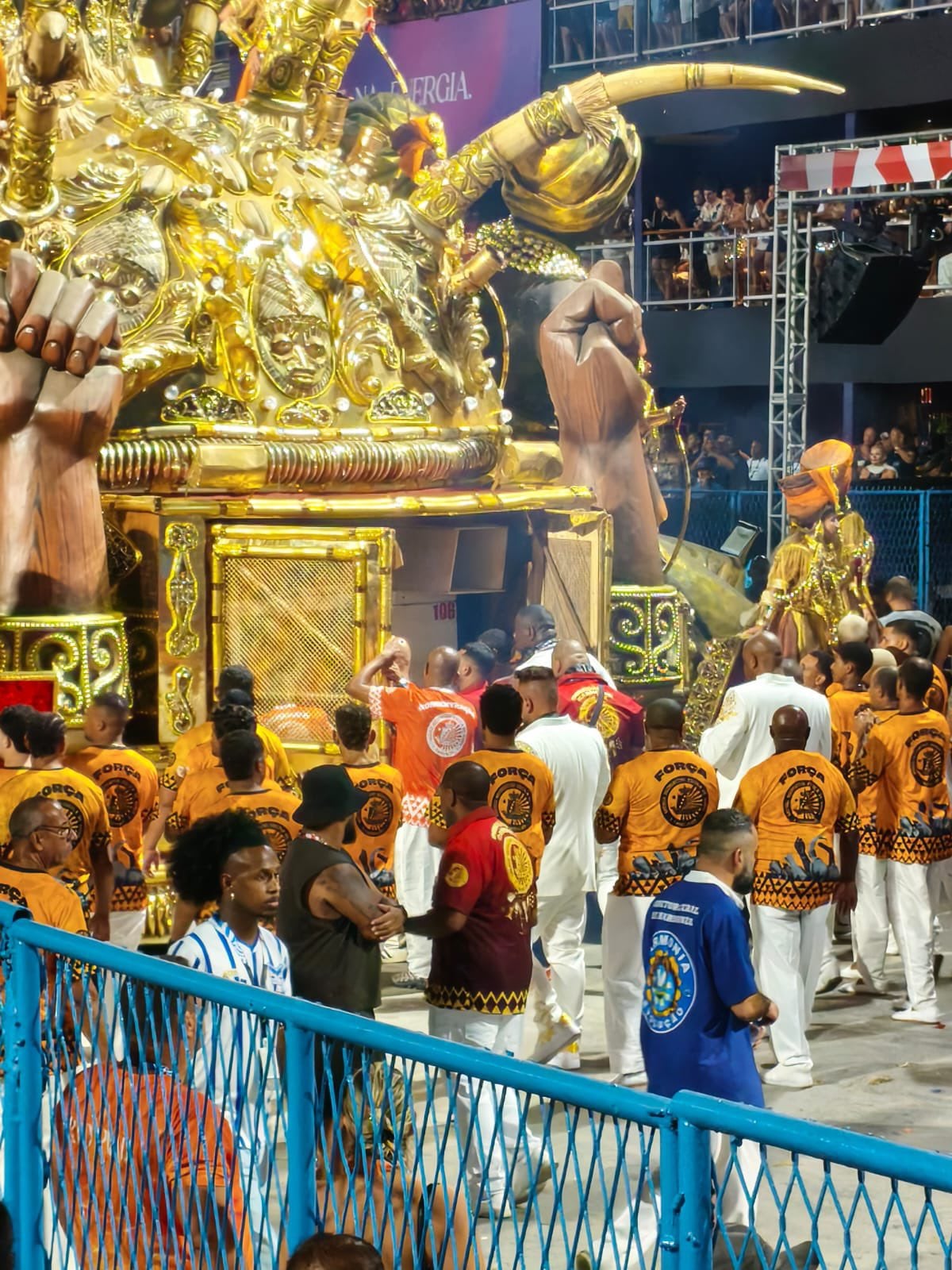 Carnaval de Río: accidente con carroza siembra pánico en pleno desfile