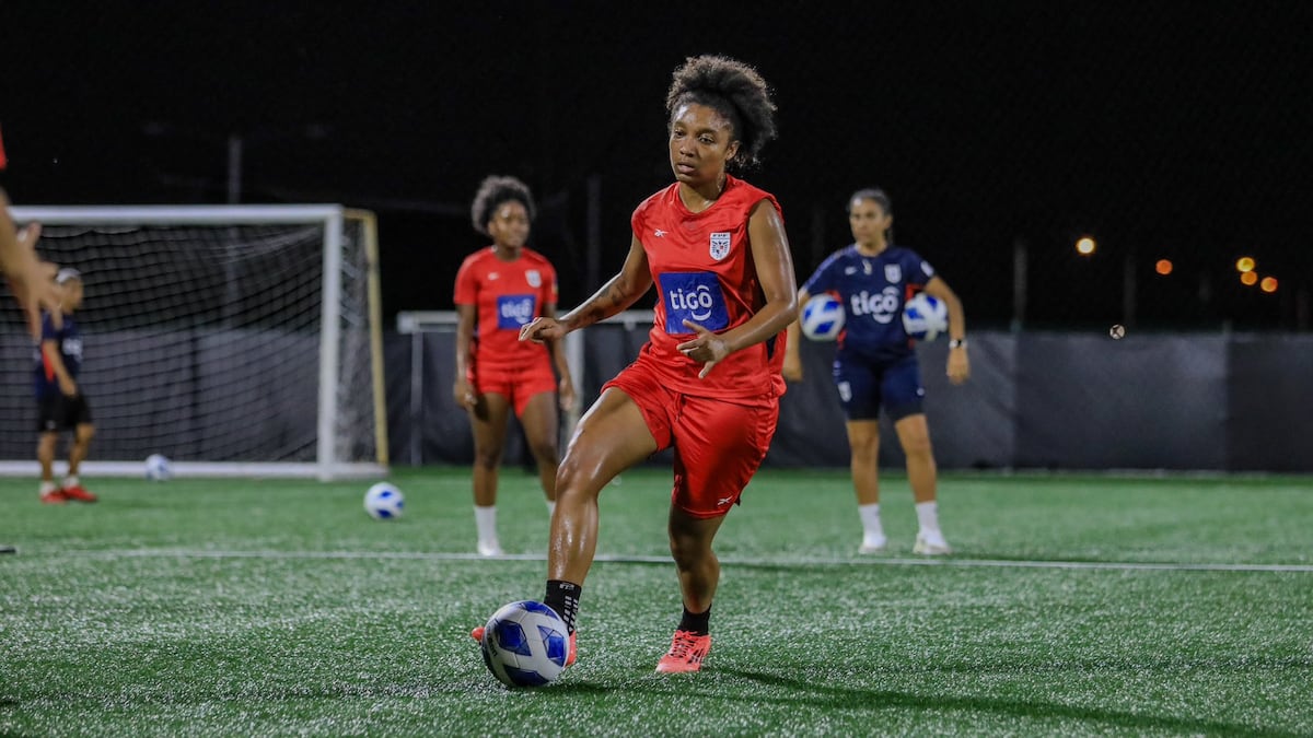 Con paso firme: La Selección Femenina se alista bajo el mando de Toña Is que trae el estilo europeo