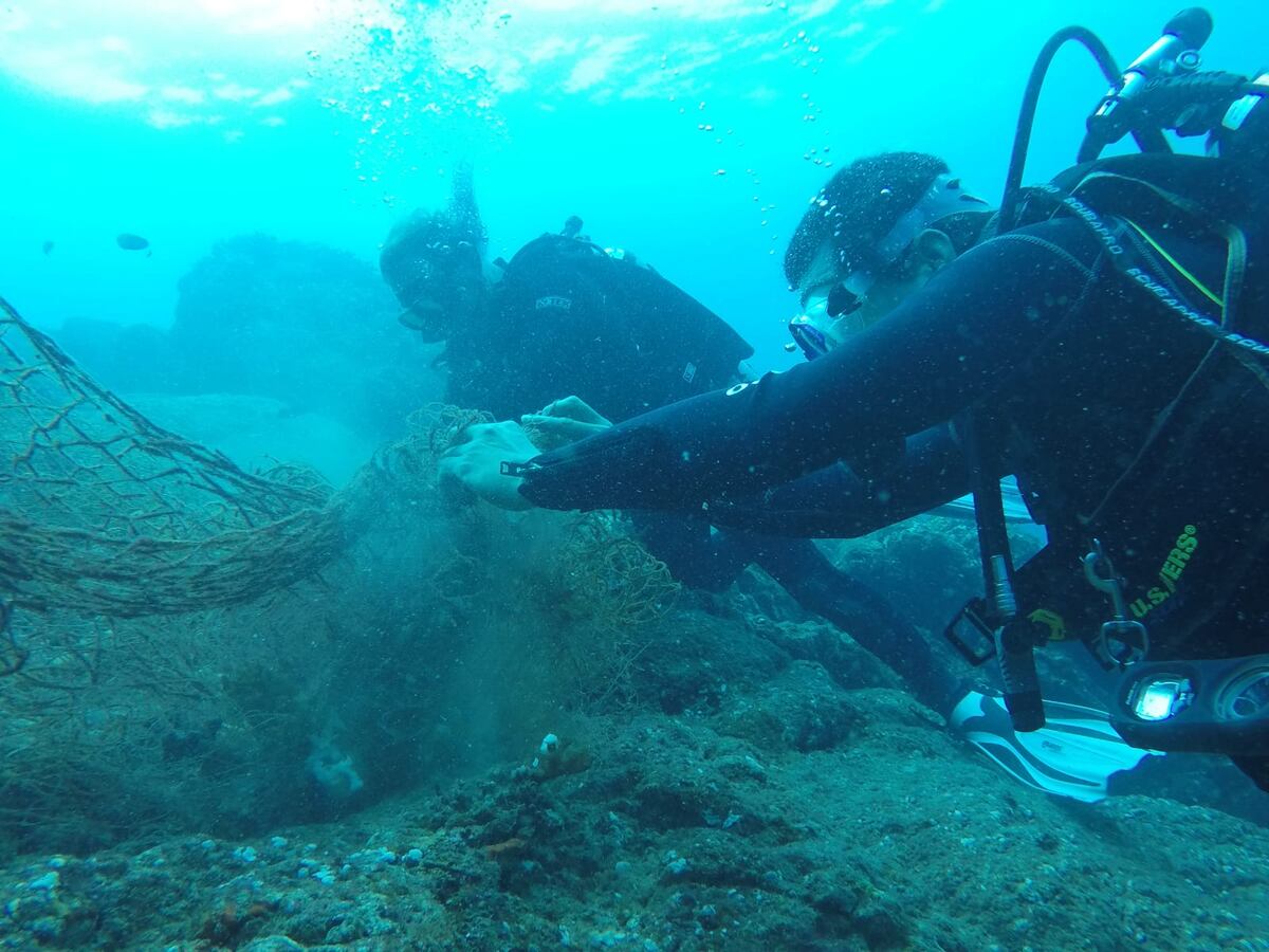 Peligro. Redes fantasmas, una amenaza a los recursos pesqueros y los ecosistemas marinos