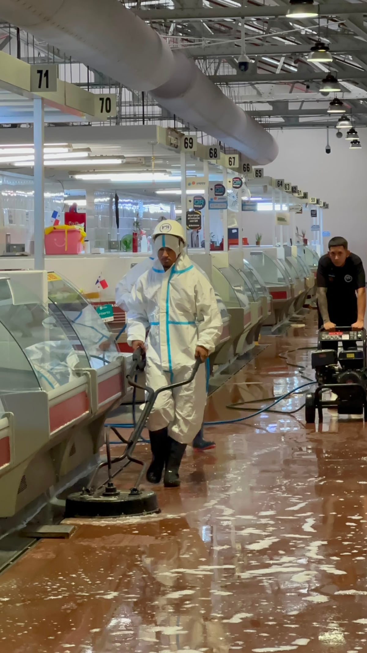 Mercado San Felipe Neri pasa por mantenimiento y limpieza profunda