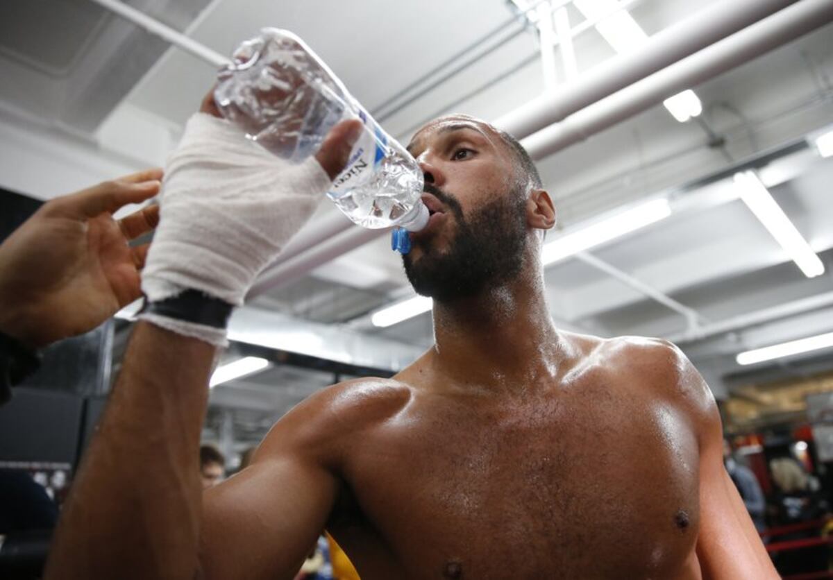 Hay que controlar la saliva para que regrese el boxeo